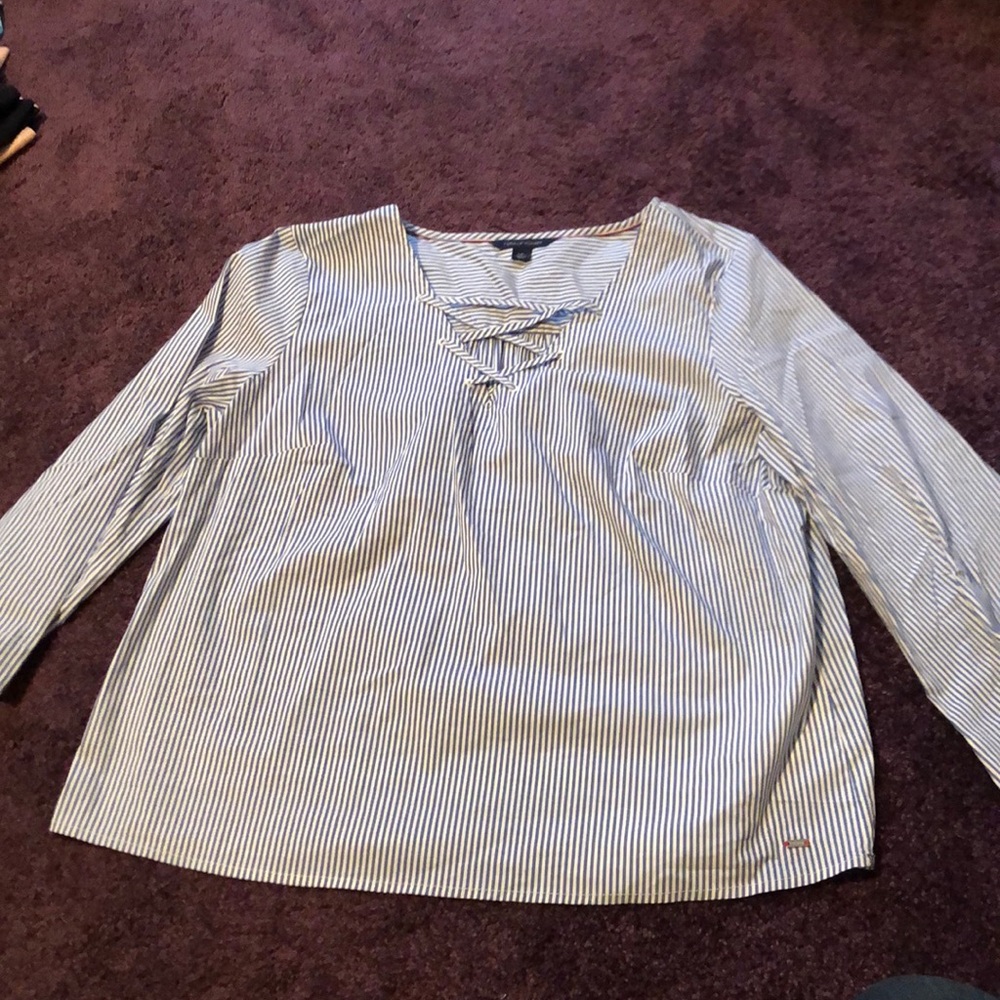 Tommy Hilfiger top